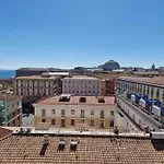 Konukevi Art Flat Municipio Napoli