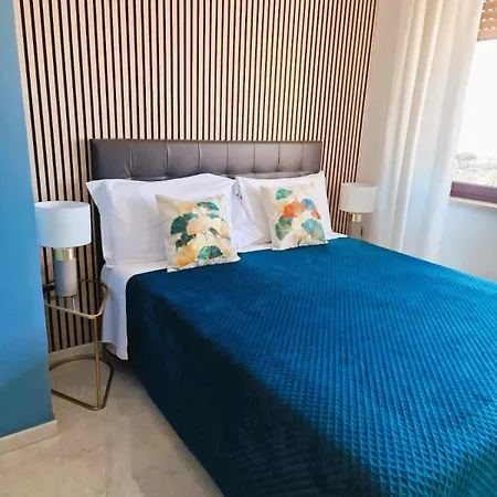 Art Flat Municipio 3*