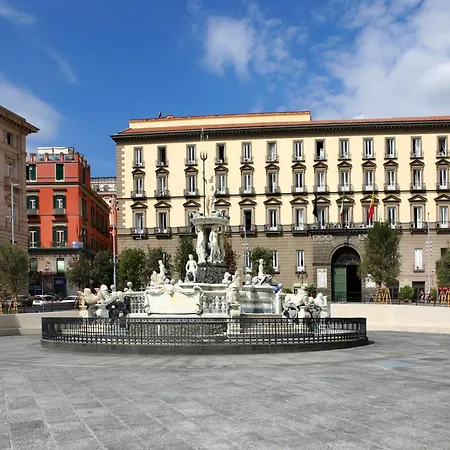 Art Flat Municipio Guest house *
