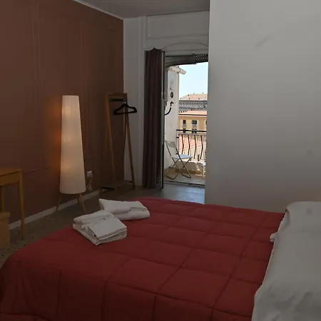 Art Flat Municipio Guest house