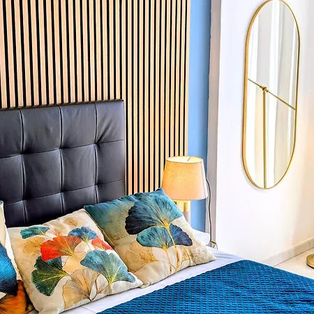 Art Flat Municipio Pensionat 3*