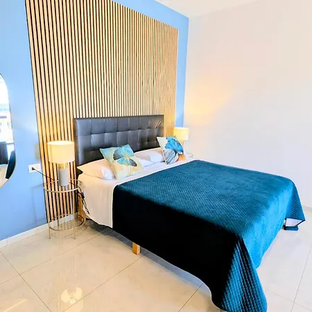 Art Flat Municipio Pensionat