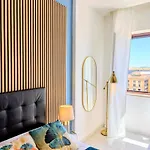 Гостевой дом Art Flat Municipio 4*