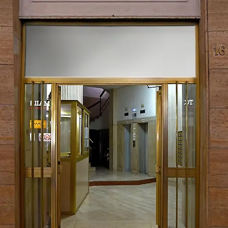 Art Flat Municipio Maison d'hôtes