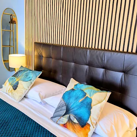 Art Flat Municipio Naples