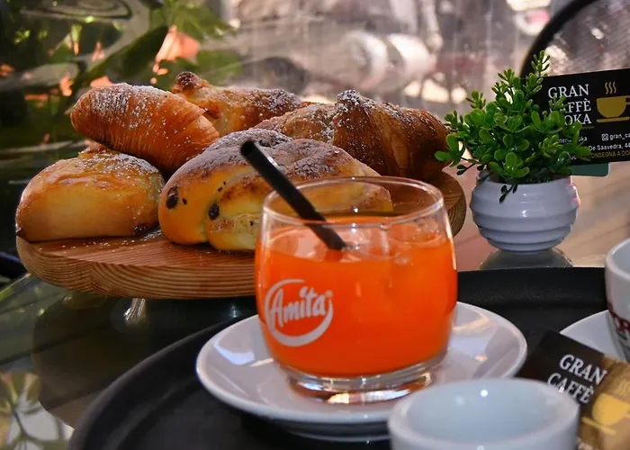 Art Flat Municipio 4* Nápoly