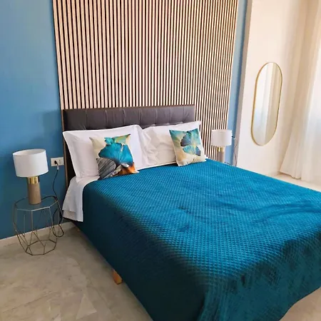Art Flat Municipio Guest house *